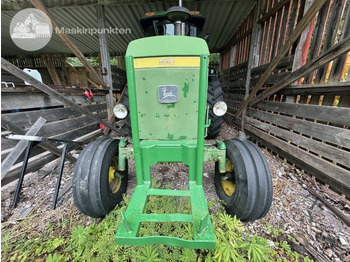 Traktors John Deere 4240 QR: foto 5