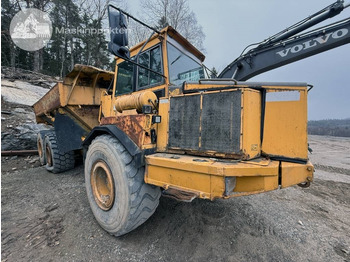 Artikulētias pašizgāzējs VOLVO A25C