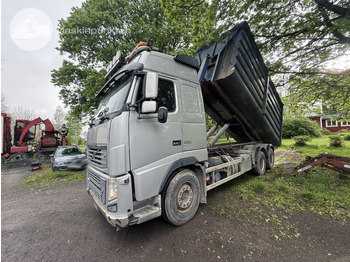 Pacēlājs ar āķi VOLVO FH16 660