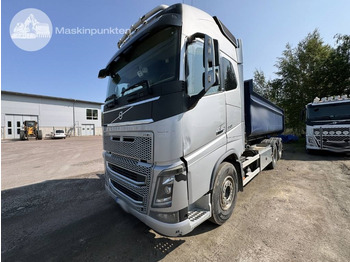 Pacēlājs ar āķi VOLVO FH16 750