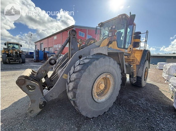 Riteņu iekrāvējs VOLVO L180F
