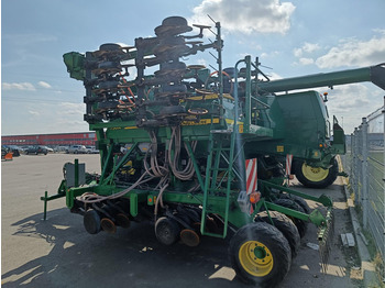 Precīzās izsējas sējmašīna pārvadāšana ēdiena John Deere 750 A: foto 3