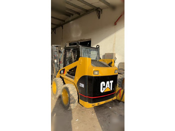 CATERPILLAR 226B līzingu CATERPILLAR 226B: foto 5