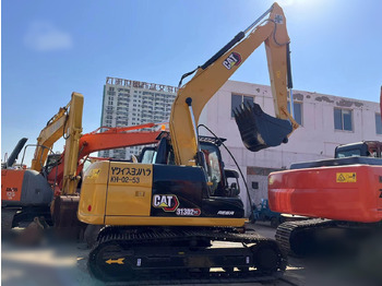 Kāpurķēžu ekskavators CATERPILLAR 313D