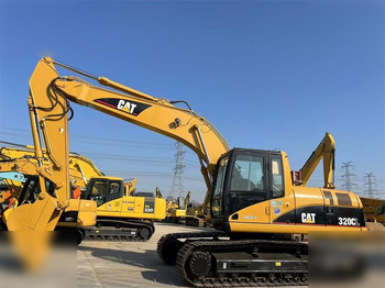Kāpurķēžu ekskavators CATERPILLAR 320CL