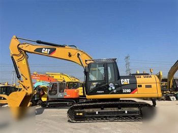 Kāpurķēžu ekskavators CATERPILLAR 320D