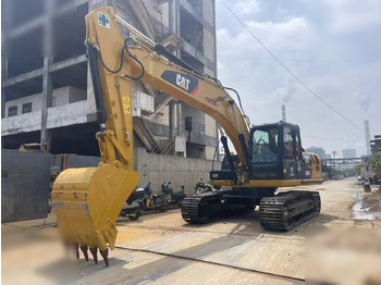Kāpurķēžu ekskavators CATERPILLAR 320DL: foto 3