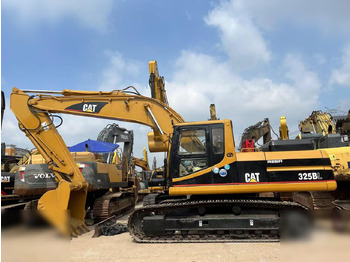 Kāpurķēžu ekskavators CATERPILLAR 325BL