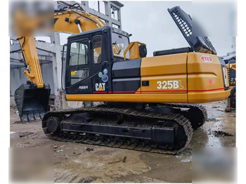 Kāpurķēžu ekskavators CATERPILLAR 325BL