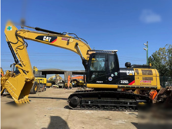 Kāpurķēžu ekskavators CATERPILLAR 325DL