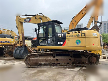 Kāpurķēžu ekskavators CATERPILLAR 329D