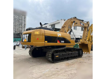 Kāpurķēžu ekskavators CATERPILLAR 336D