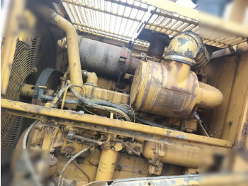 Ceļu veltnis CATERPILLAR 815B: foto 4