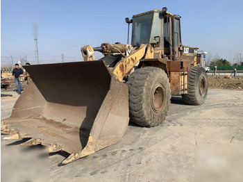 Riteņu iekrāvējs CATERPILLAR 966F
