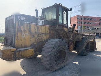 Riteņu iekrāvējs CATERPILLAR 966F