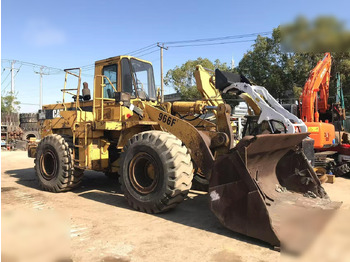 Riteņu iekrāvējs CATERPILLAR 966F