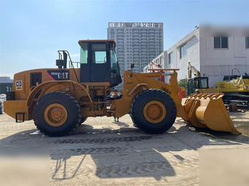 Riteņu iekrāvējs CATERPILLAR 966H