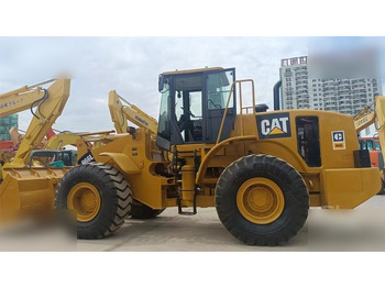 Riteņu iekrāvējs CATERPILLAR 966
