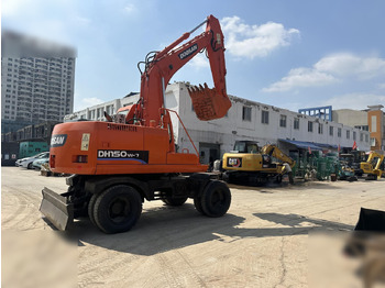 Riteņu ekskavators DOOSAN DH150W-7