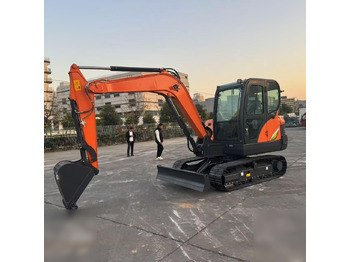 Kāpurķēžu ekskavators DOOSAN DX60E-10N: foto 3