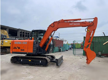 Kāpurķēžu ekskavators HITACHI ZX70