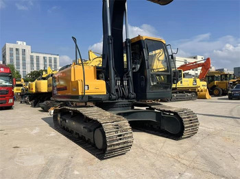 Kāpurķēžu ekskavators HYUNDAI HX220HD: foto 3