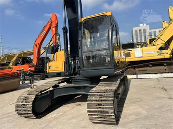 Kāpurķēžu ekskavators HYUNDAI HX220HD: foto 5