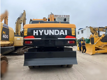 HYUNDAI ROBEX 210W-9 līzingu HYUNDAI ROBEX 210W-9: foto 2