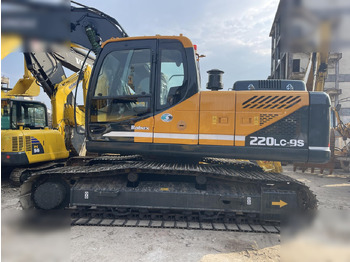 Kāpurķēžu ekskavators HYUNDAI ROBEX 220 LC-9S: foto 4