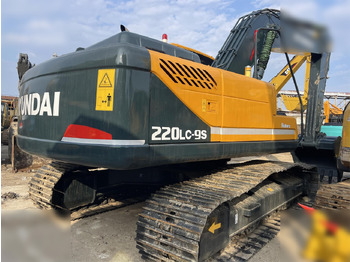 Kāpurķēžu ekskavators HYUNDAI ROBEX 220 LC-9S: foto 3