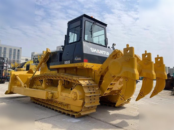 Buldozers SHANTUI