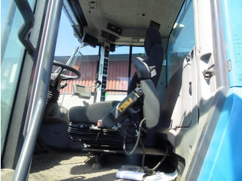 Riteņu iekrāvējs VOLVO L220G