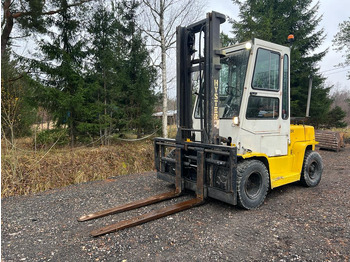 Dīzeļiekrāvējs HYSTER