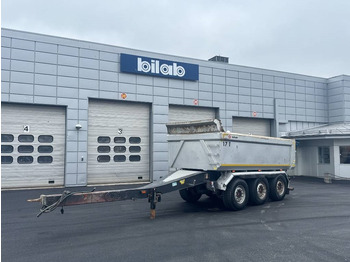 : fotogrāfija galvenē