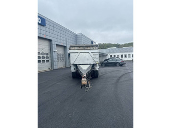 Piekabe pašizgāzējs Istrail TN-144 3-axlig Dumperkärra: foto 2