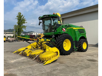 Lopbarības kombains JOHN DEERE 8600