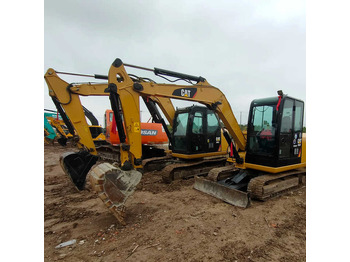 Kāpurķēžu ekskavators CATERPILLAR