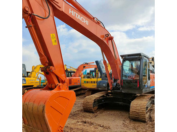 Kāpurķēžu ekskavators HITACHI ZX240