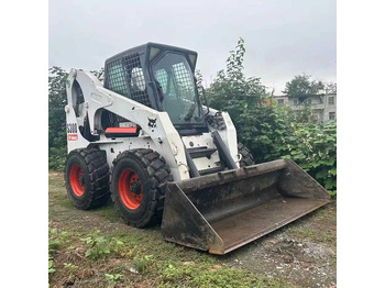 Kompaktiekrāvējs BOBCAT S300