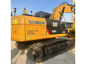 Kāpurķēžu ekskavators CATERPILLAR 312D