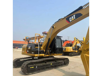 Ekskavators CATERPILLAR