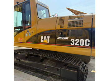 Ekskavators CATERPILLAR 320CL