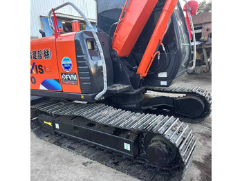 Kāpurķēžu ekskavators HITACHI ZX70