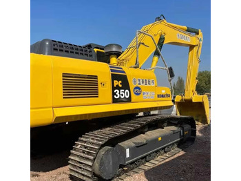 Ekskavators KOMATSU