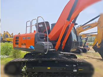 Kāpurķēžu ekskavators HITACHI ZX240