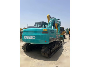 Kāpurķēžu ekskavators KOBELCO