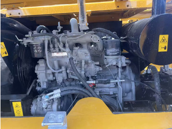 Kāpurķēžu ekskavators SANY SY95c-9: foto 4