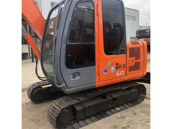 Ekskavators HITACHI ZX60