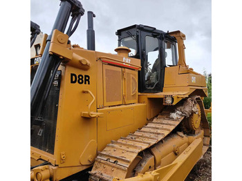 Buldozers