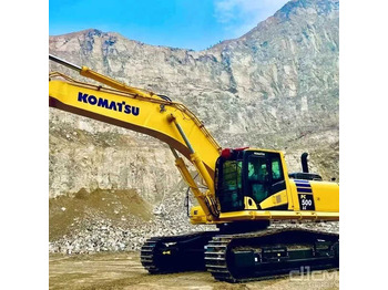 Kāpurķēžu ekskavators KOMATSU